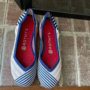 EUC round toe Rothy’s flats- pink, red, and navy blue stripes. Size 7.5